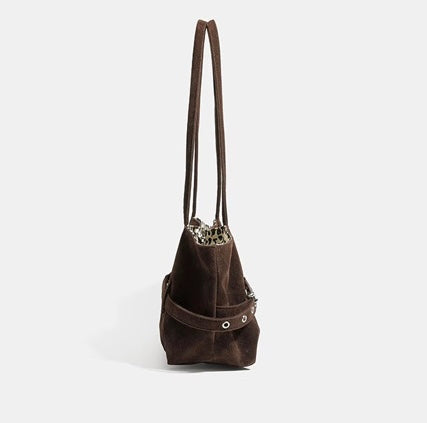 Tessa Bag Schultertasche in Wildleder-Optik