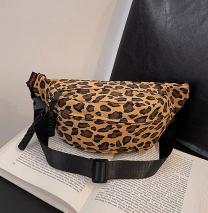 Kira Bag Bauchtasche im Leo-Look