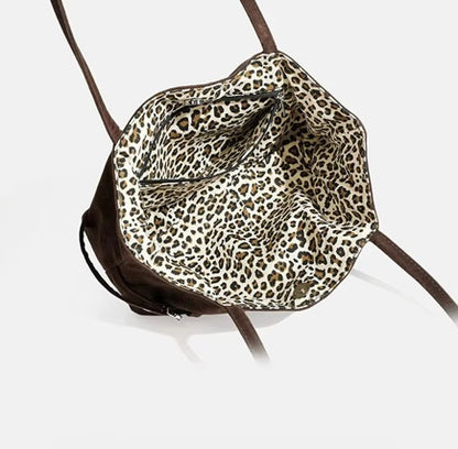 Tessa Bag Schultertasche in Wildleder-Optik